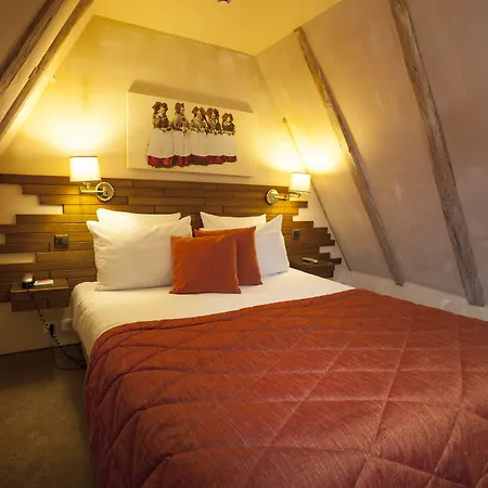 Beaucour Hotel