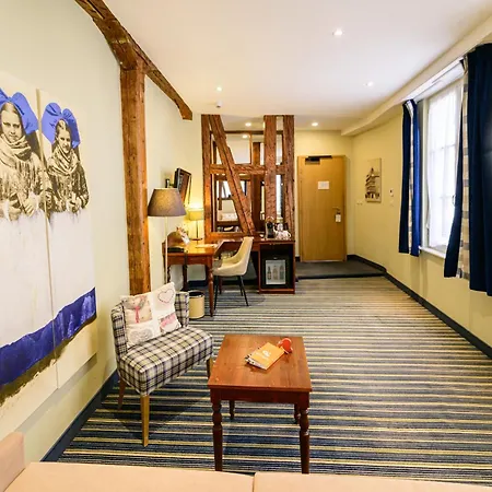 Beaucour Hotel