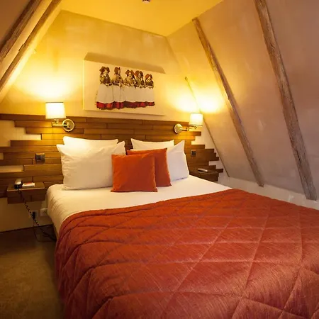 Hotel Beaucour 4*